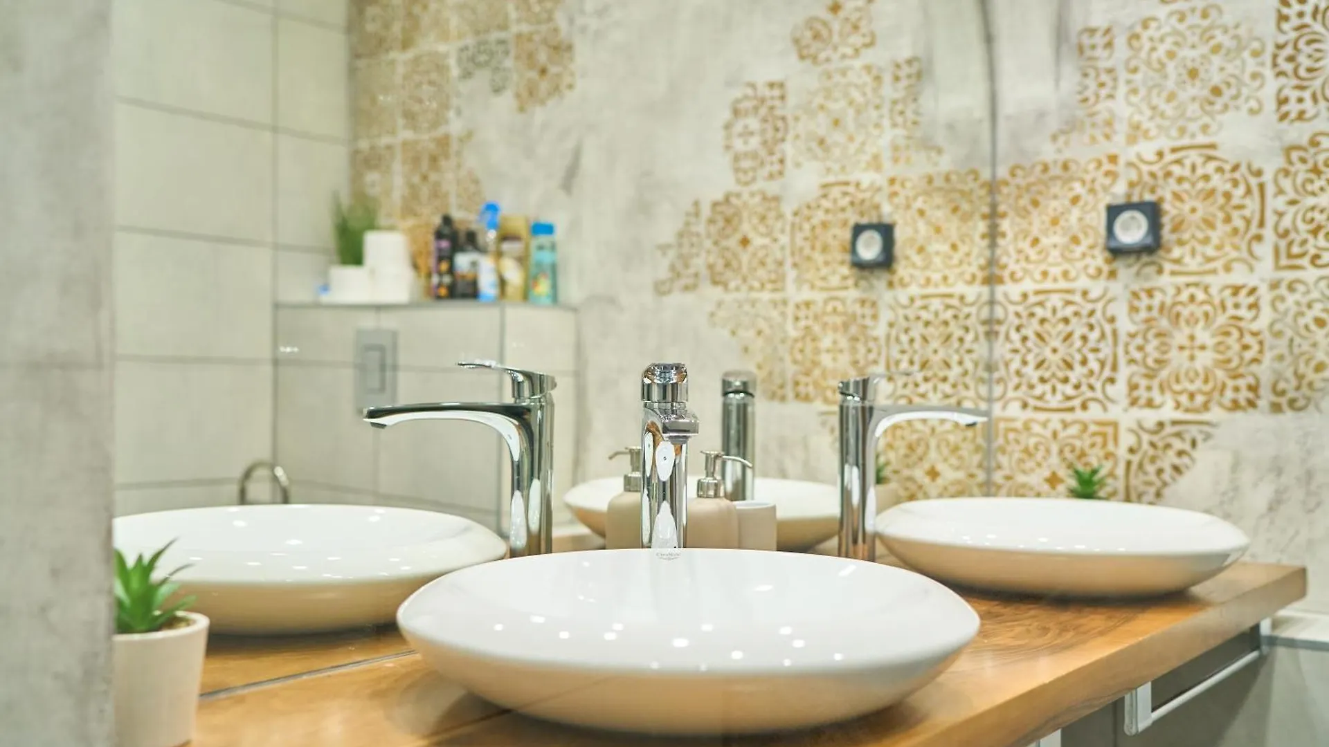 Luxury 2 Bedroom Apartment - Private Garden Sofia 0*,  Bulgaria
